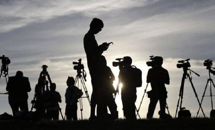  سازمان گزارشگران بدون مرز: ۲۱۹ رسانه در یک سال اخیر در افغانستان تعطیل شده‌ است
