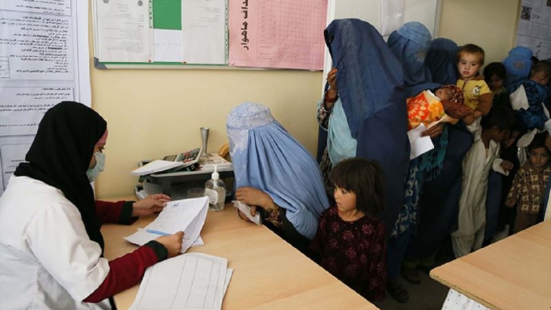  یونیسف معاش ماهوار ۲۷هزار کارمند صحی در افغانستان را پرداخت می‌کند